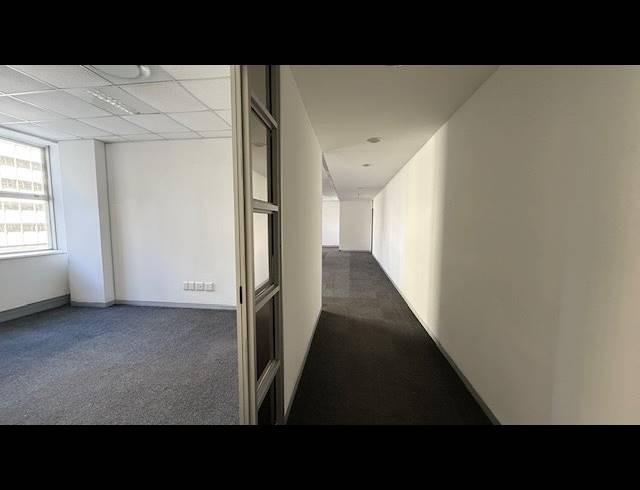 154M² OFFICE TO LET IN DURBAN CENTRAL